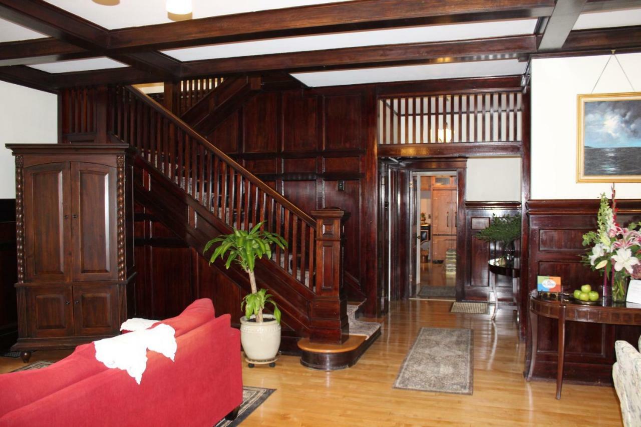 Lady Geneva Bed & Breakfast Medford Exterior foto